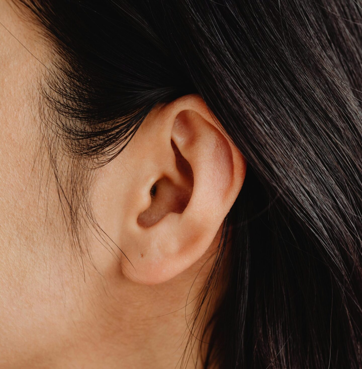 ¿La otitis causa pérdida de audición?